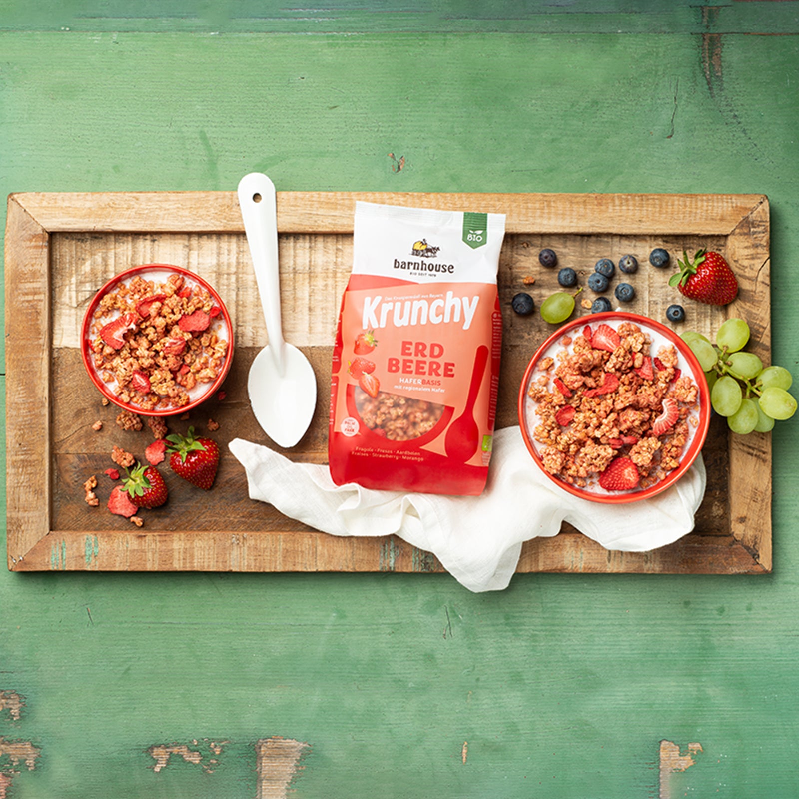 barnhouse-krunchy-erdbeere-bio-knusperm-sli-mit-gefriergetrockneten-erdbeeren image 4